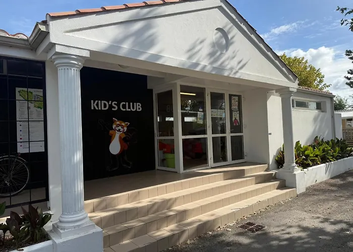 Mobile-home 33 Clarys 5* Сен-Жан-де-Мон